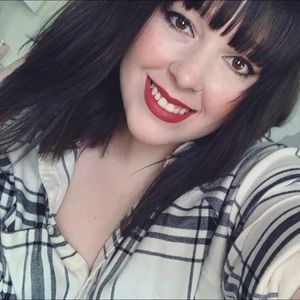 Meet your Posher, Jenna